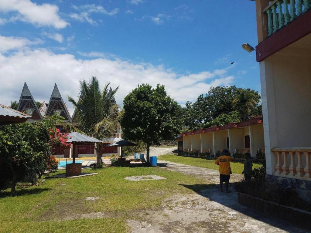 Hotel Sumber Pulo Mas Ambarita Dış mekan fotoğraf