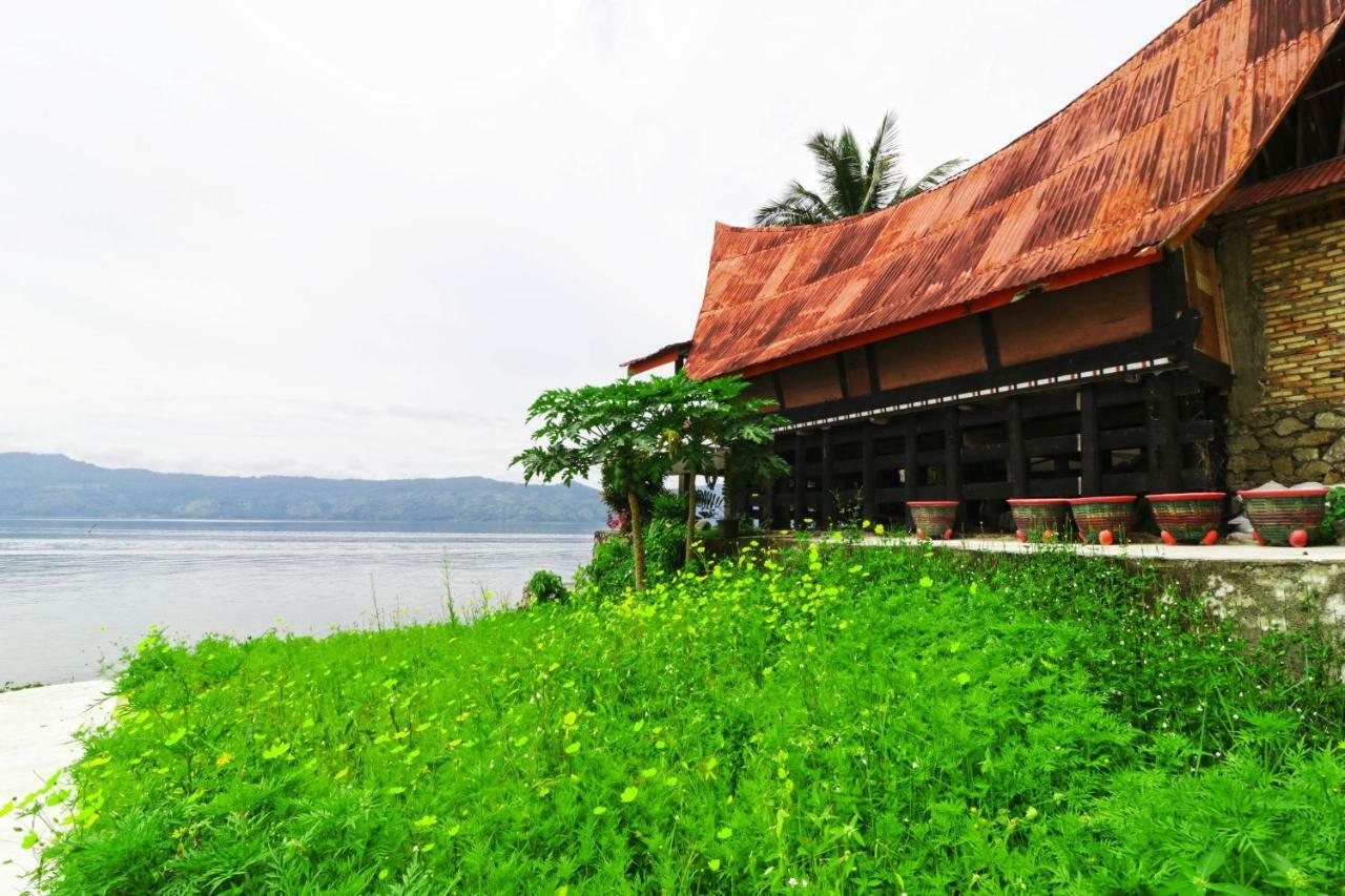 Hotel Sumber Pulo Mas Ambarita Dış mekan fotoğraf